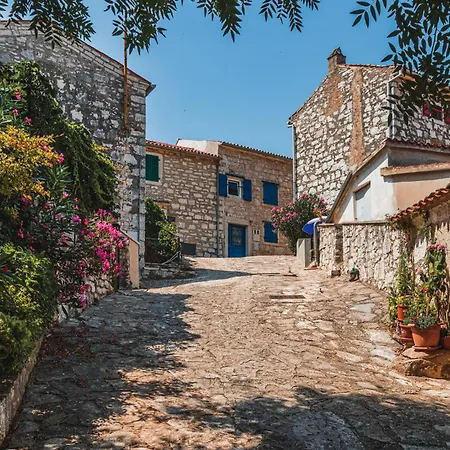 In - Istrien 11804 Holiday home Rovinj